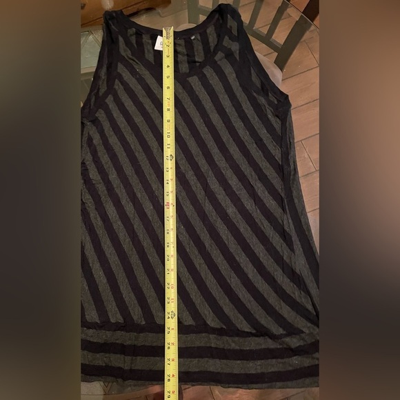 Cabi charcoal/black striped tunic - Picture 9 of 9